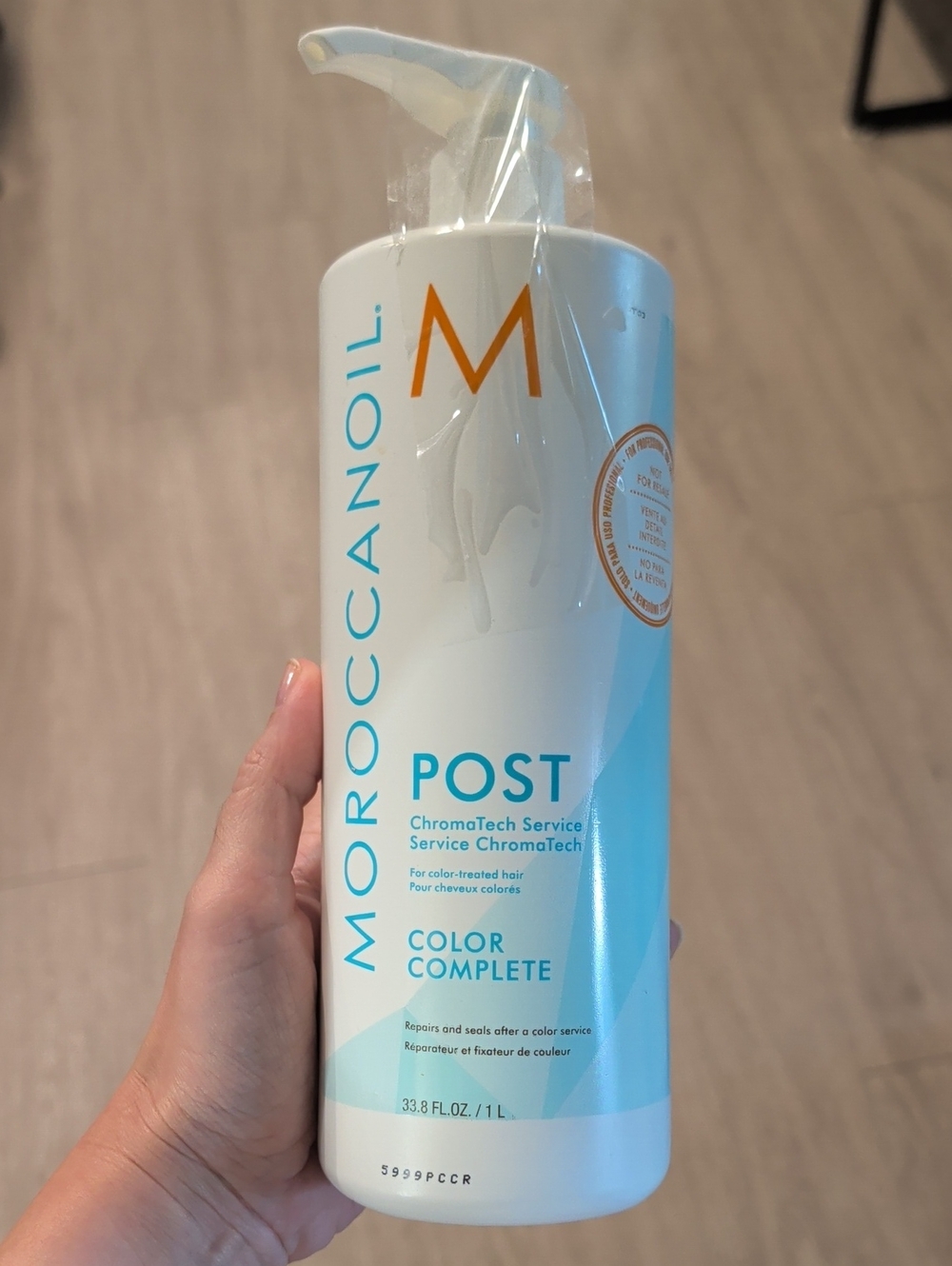Moroccanoil Post Color Complete Treatment – White & Turquoise